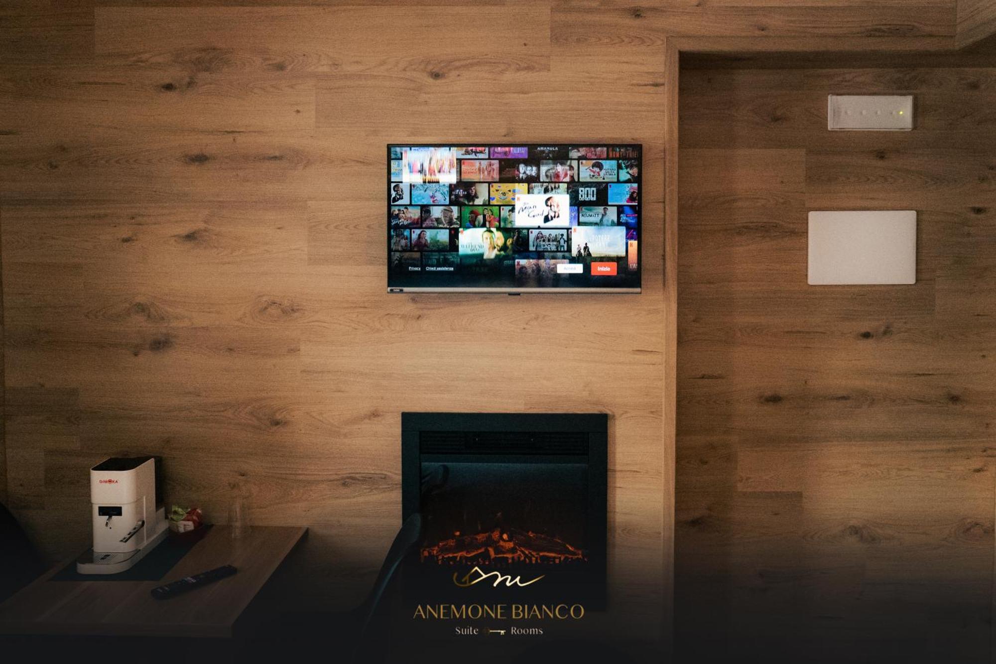 Anemone Bianco Suite Rooms Пассо-дель-Тонале Экстерьер фото