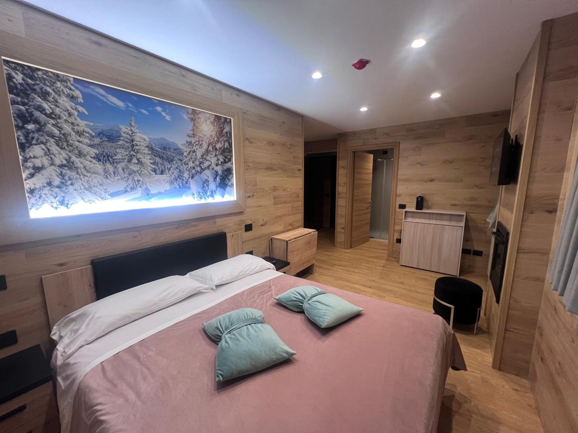Anemone Bianco Suite Rooms Пассо-дель-Тонале Экстерьер фото